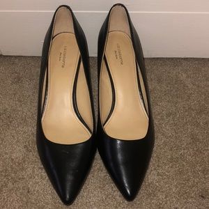 LIZ CLAIBORNE UNWORN black pointed heels